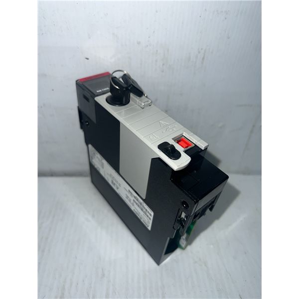 Allen-Bradley #1756-L72S Logix5572s Automation Controller 4M/2M