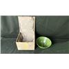 Image 2 : JADE BOWL WITH CASE