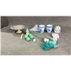 Image 1 : LOT OF ASSORTED BEADS, SMALL CUPS AND MORE
