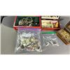 Image 2 : LOT OF ASSORTED JEWELRY