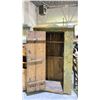 Image 2 : ANTIQUE 1 DOOR WARDROBE