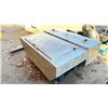 Image 3 : STAINLESS STEEL MARINE TANK 48" X 19" X 63"
