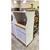Image 2 : PORTABLE SINGLE DRAWER 2 DOOR CABINET 24" X 16" X 45"