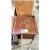 Image 2 : WOOD END TABLE 15" X 27"