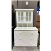 Image 1 : 3 DRAWER DRESSER & DISPLAY CABINET