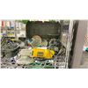Image 1 : DEWALT ANGLE GRINDER