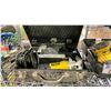 Image 1 : DEWALT DW673 TRIM ROUTER