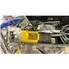 Image 2 : DEWALT DW673 TRIM ROUTER