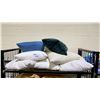 Image 1 : SHELF OF ASSORTED CUSHIONS