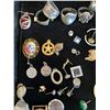 Image 2 : MISC. JEWELRY