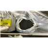 Image 2 : SHELF LOT OF CONTAINER BOTTOMS