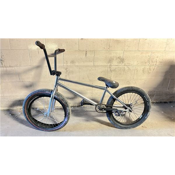 BMX BIKE *TIRE ISSUES*