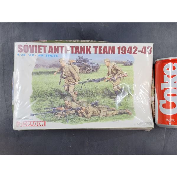 Vintage NOS Dragon Soviet Anti-Tank Team Model