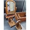 Image 2 : Vintage Shaving Mirror with Drawer and Small Shelves