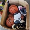 Image 2 : BASKETBALLS, SOCCER BALLS AND OTHER SPORTS EQUIPMENT