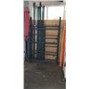 Image 1 : LOT OF GREEN SCAFFOLDING