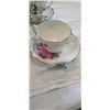 Image 8 : 4 VINTAGE CHINA CUPS AND SAUCERS
