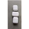 Image 1 : 3 PAIRS OF APPLE AIRPODS, ONE PAIR IS AIRPOD PRO, AUTHENTIC, LOST PROPERTY