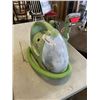 Image 2 : BISSELL LITTLE GREEN MACHINE