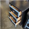 Image 2 : TWO MATCHING NIGHTSTANDS