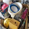 Image 2 : TWO TRAYS OF ASSORTED KITCHEN ITEMS