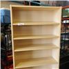 Image 2 : 7' BOOKSHELF