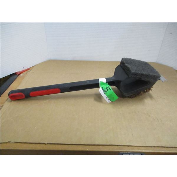 ESTATE (NEW):  BBQ BRUSH