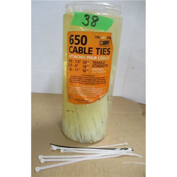 APPROX. 100 X 7.5" CABLE TIES