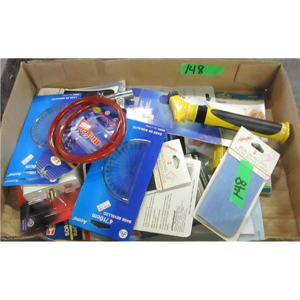 FLAT C/W HOUSEWARES, ETC
