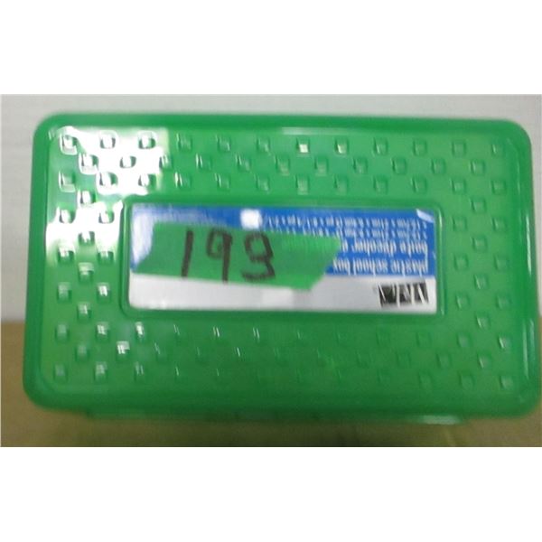 STORE CLOSE-OUT (AS IS):  PLASTIC SCHOOL BOX