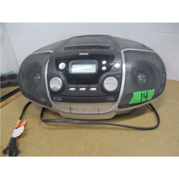 GHETTO BLASTER