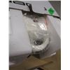 Image 2 : ESTATE (NEW):  CLOER DONUT MAKER IN ORIGINAL BOX