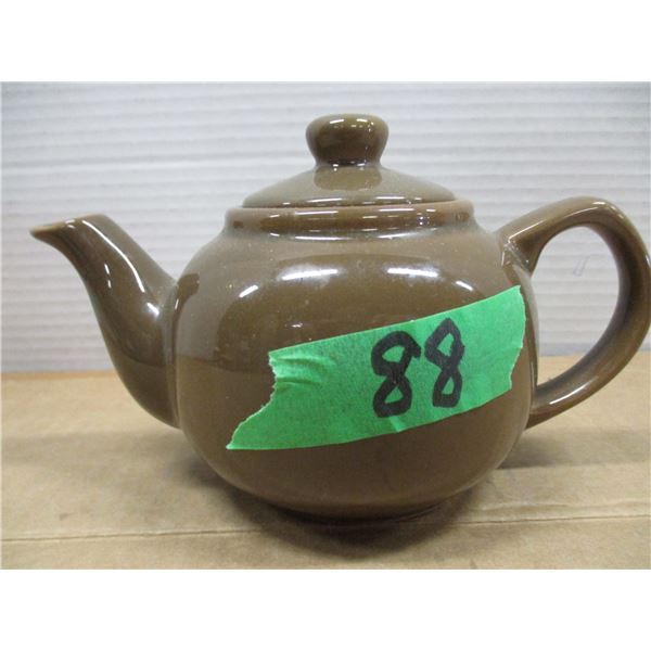 ESTATE:  TEA POT