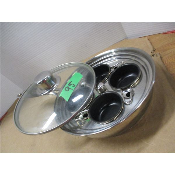 ESTATE:  4 EGG POACHER (9")