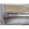 Image 2 : ESTATE (NEW):  VIDAL SASSOON CURLING IRON IN ORIGINAL BOX