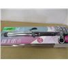 Image 1 : ESTATE (NEW):  REUBAN STYLING IRON IN ORIGINAL PACKAGE