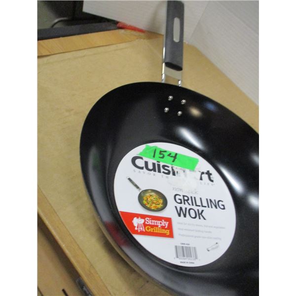 ESTATE (NEW):  CUISINART 9" GRILLING WOK