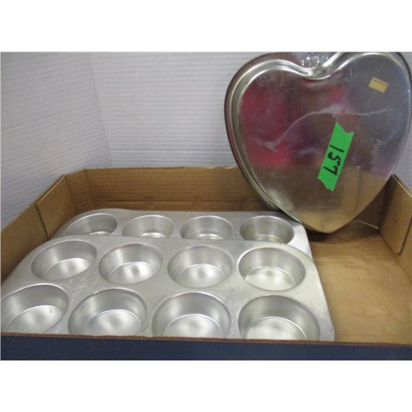 ESTATE:  FLAT C/W BAKING TINS