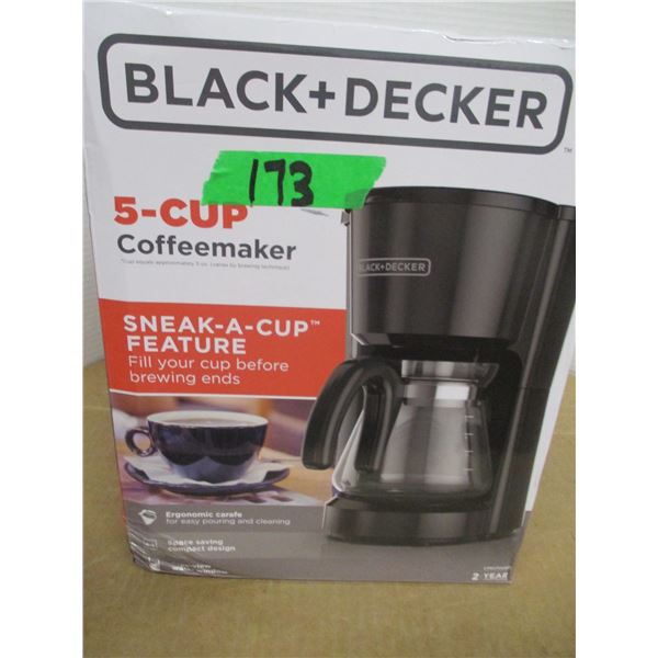 ESTATE (NEW):  BLACK & DECKER 5 CUP COFFEE MAKER