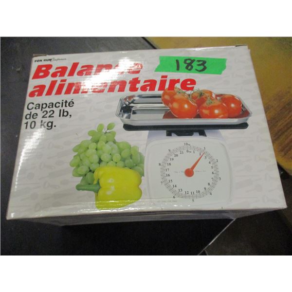 ESTATE (NEW):  22 LB KITCHEN SCALE IN ORIGINAL BOX