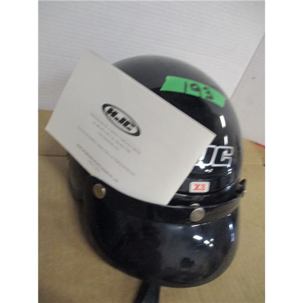 HJC HELMET (SIZE XS)