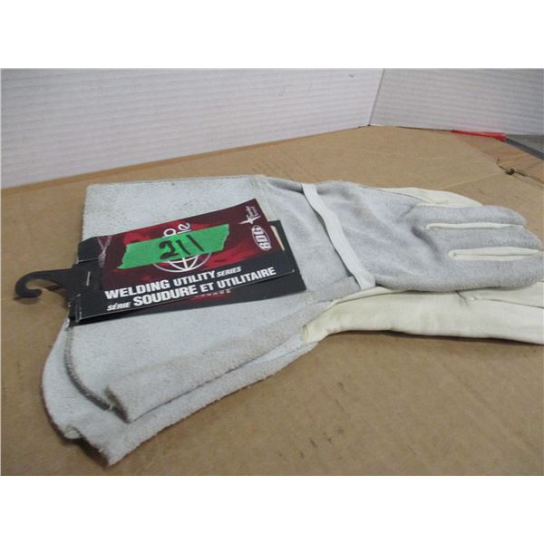 STORE CLOSE-OUT (AS IS):  WELDING GLOVES (SIZE LARGE) - PAIR