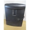 Image 1 : ESTATE:  AURORA PAPER SHREDDER