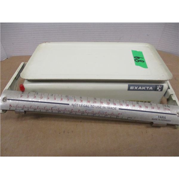 ESTATE:  EXAKTA 22 LB SCALE