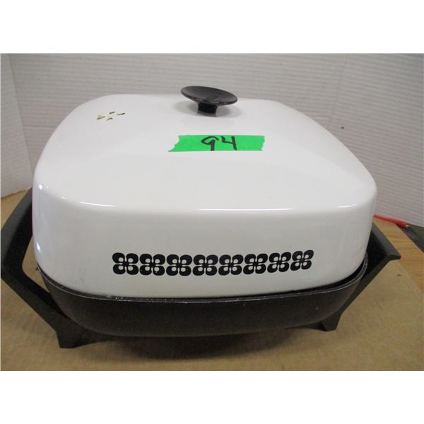 ESTATE:  ELECTRIC FRYING PAN