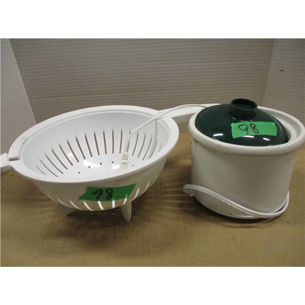 ESTATE:  RIVAL LITTLE DIPPER SMALL CROCK POT & STRAINER