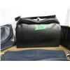 Image 1 : BOX C/W 4 LADIES HAND BAGS
