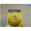 Image 3 : 4" WIRE CUP BRUSH