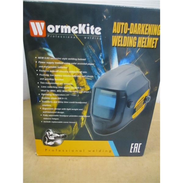 AUTO DARKENING WELDING HELMET