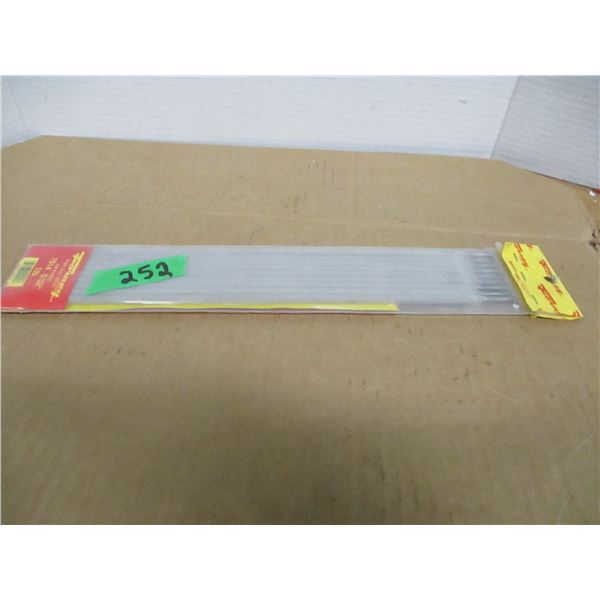 ESTATE:  7014 5/32 WELDING ROD (1 LBS)